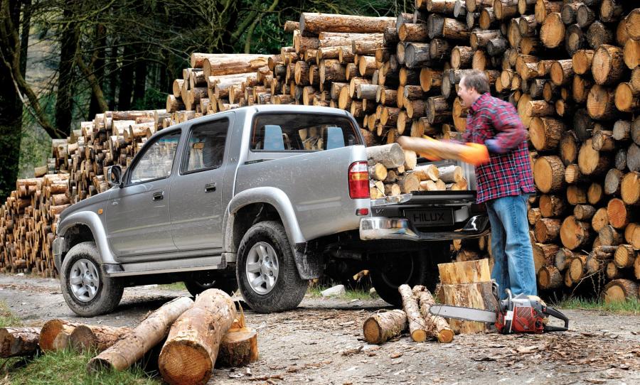  Toyota Hilux Double Cab 2001 года  (UK) (фото 11 из 11)